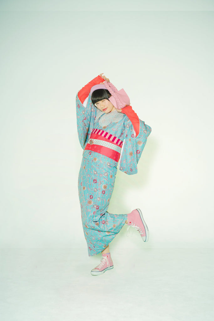 スピード・簡単・自由な着物体験。